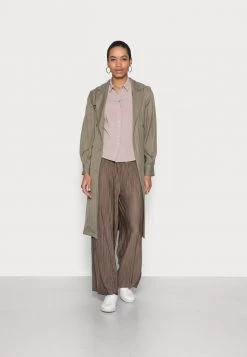 Samsøe Samsøe MAJAN SHIRT - Button-down Blouse - Bark -Samsøe Sales Store 0380878fa0ef450cbd80de3b0cea50c1