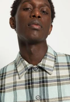 Samsøe Samsøe TAKA - Shirt - Green Milieu -Samsøe Sales Store 098570a74d194b228cc3870922bf8889