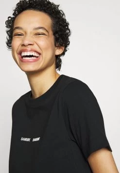 Samsøe Samsøe BARLETTA - Print T-shirt - Black -Samsøe Sales Store 0aee48f99a354304835fa1ad764dc0bd