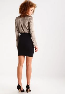 Samsøe Samsøe Mini Skirt - Black -Samsøe Sales Store 1022b38e172044e3aa5dd91711db2750