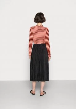 Samsøe Samsøe UMA SKIRT - Pleated Skirt - Black -Samsøe Sales Store 11baef5922fd458794043c3d326adc7f