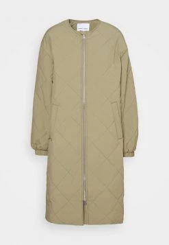 Samsøe Samsøe NANCY COAT - Classic Coat - Covert Green -Samsøe Sales Store 11e7e4e63fbd4dc4af90a5936e063161