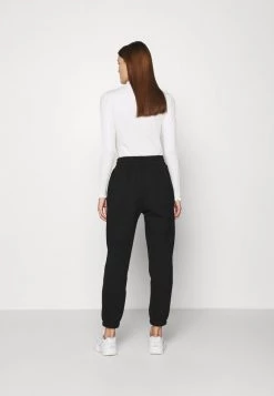 Samsøe Samsøe CARMEN TROUSERS - Tracksuit Bottoms - Black -Samsøe Sales Store 12f0173955794a368902ed83ca59865e