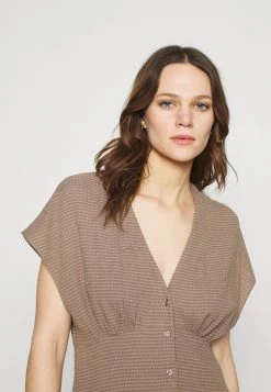 Samsøe Samsøe VALERIE SHORT DRESS - Shirt Dress - Light Brown -Samsøe Sales Store 15d6ff537f0245f9b1dda4a0007af5d0