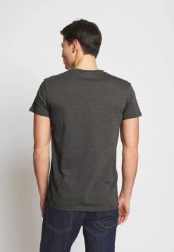 Samsøe Samsøe KRONOS - Basic T-shirt - Deep Lichen -Samsøe Sales Store 16bd3d41ef534b4d813969e0301040fe