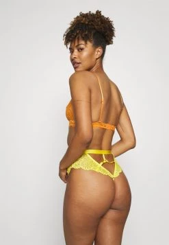 Samsøe Samsøe MARILYN BRA - Triangle Bra - Golden Ochre 11 Samsøe Samsøe MARILYN BRA - Triangle Bra - Golden Ochre -Samsøe Sales Store 2a1eb94b23e74e28bc87cbf5c8227f2e