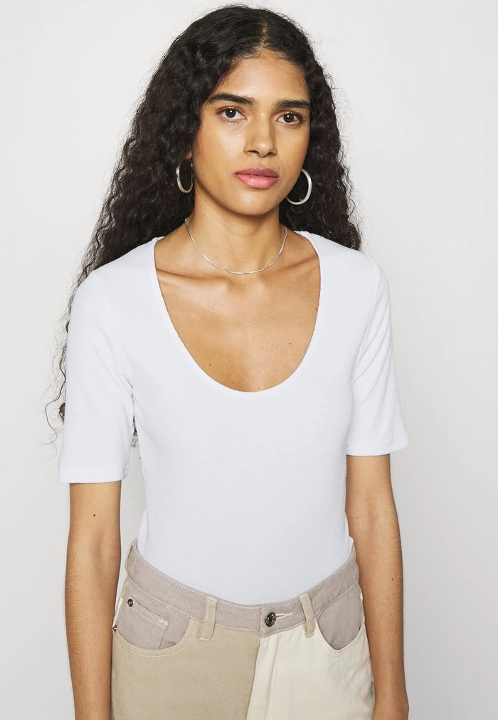 Samsøe Samsøe ALEXO - Basic T-shirt - Bright White 6 Samsøe Samsøe ALEXO - Basic T-shirt - Bright White - Image 4