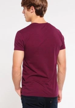 Samsøe Samsøe KRONOS - Basic T-shirt - Rumba Red 9 Samsøe Samsøe KRONOS - Basic T-shirt - Rumba Red -Samsøe Sales Store 3960829f3d884327941804b44a562092