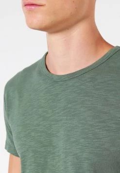 Samsøe Samsøe LASSEN - Basic T-shirt - Duck Green -Samsøe Sales Store 3f3beb0f584b4e4d88b74cee3274a963