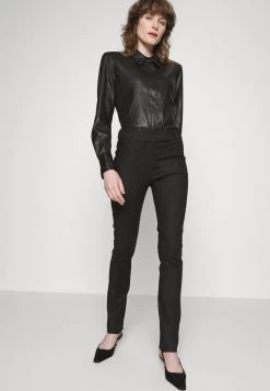 Samsøe Samsøe ELISA TROUSERS - Trousers - Black -Samsøe Sales Store 48017a6ad22a4bae82ddcb47fc325206