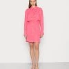 Samsøe Samsøe LIZ DRESS - Shirt Dress - Honeysuckle -Samsøe Sales Store 4d217430085e426faf2479b3e200de97