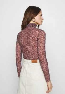 Samsøe Samsøe LORI - Blouse - Red Twiggy 12 Samsøe Samsøe LORI - Blouse - Red Twiggy -Samsøe Sales Store 4eea7674942a431ba0624a5660c37859