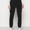 Samsøe Samsøe CARMEN TROUSERS - Tracksuit Bottoms - Black -Samsøe Sales Store 50689776c95e471d80da31855587e925