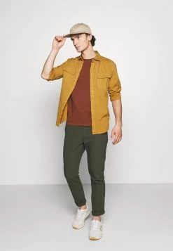 Samsøe Samsøe KRONOS - Basic T-shirt - Umber -Samsøe Sales Store 53648aad7b6f4b39addadc4cdb23302a