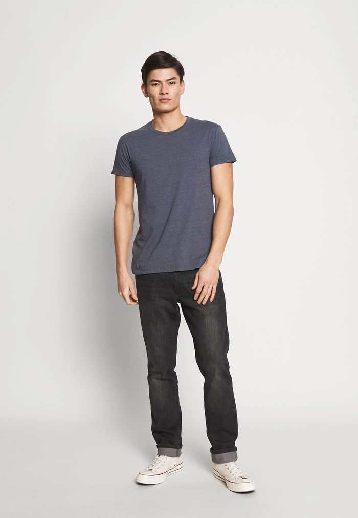 Samsøe Samsøe KRONOS - Basic T-shirt - Dark Grey 4 Samsøe Samsøe KRONOS - Basic T-shirt - Dark Grey - Image 2