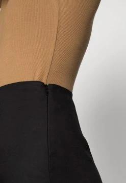 Samsøe Samsøe HAIFAA SKIRT - Mini Skirt - Black -Samsøe Sales Store 698466f318ab4d32833b02a3704a6639