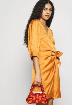 Samsøe Samsøe CELESTINA WRAP DRESS - Cocktail Dress / Party Dress - Golden Ochre -Samsøe Sales Store 6a41b1f3bb1340febcf4b9d24f96db9f