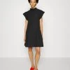 Samsøe Samsøe KAROOKH SHORT DRESS - Day Dress - Black -Samsøe Sales Store 6a9f9528bcc940318de74f66bc8208b8