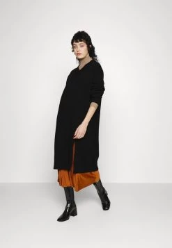 Samsøe Samsøe KEI V NECK DRESS - Jumper Dress - Black -Samsøe Sales Store 6b0035b6728c497fb22f2144a01bce18