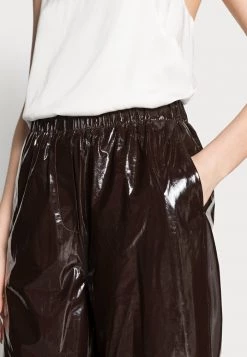 Samsøe Samsøe PALOMA TROUSERS - Leather Trousers - Chocolate Plum -Samsøe Sales Store 704be96f2040448d8c3e7bdcd69e0d64