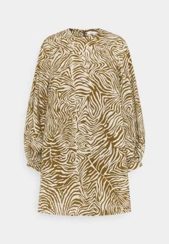 Samsøe Samsøe ARAM SHORT DRESS - Day Dress - Mountain -Samsøe Sales Store 77a1afa373984e49b747d282295a1e92