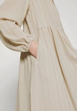 Samsøe Samsøe JOLIE DRESS - Day Dress - Quicksand 15 Samsøe Samsøe JOLIE DRESS - Day Dress - Quicksand -Samsøe Sales Store 7909708ebeb842bcb4e85a5c2460f297
