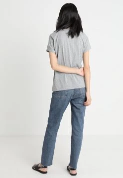 Samsøe Samsøe SOLLY TEE SOLID - Basic T-shirt - Grey Melange 9 Samsøe Samsøe SOLLY TEE SOLID - Basic T-shirt - Grey Melange -Samsøe Sales Store 818a79a7513a4f30a15d2a987335f611