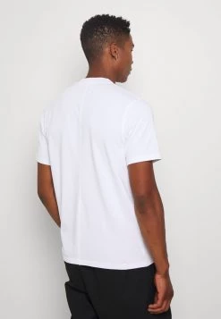 Samsøe Samsøe NORSBRO - Basic T-shirt - White -Samsøe Sales Store 8996a46b7f714cd591e2fed2dfa70fe9