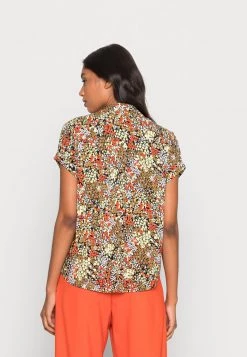 Samsøe Samsøe MAJAN SHIRT - Button-down Blouse - Dreamy Daiquiri -Samsøe Sales Store 95422264dcb14fe5b7fdbda179197730