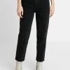 Samsøe Samsøe MARIANNE - Relaxed Fit Jeans - Black Rock -Samsøe Sales Store 9585641556234cad8e6116cf6e46b722