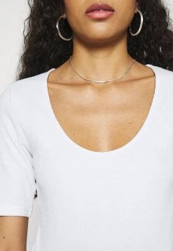 Samsøe Samsøe ALEXO - Basic T-shirt - Bright White 13 Samsøe Samsøe ALEXO - Basic T-shirt - Bright White -Samsøe Sales Store 96a1cfa2a7184748b3ff9d8deaea4680