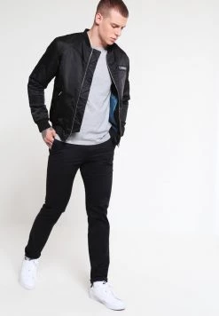 Samsøe Samsøe KRONOS - Basic T-shirt - Light Grey Melange -Samsøe Sales Store a3afd9d17e344d6b9beb7f8358b3c1a5