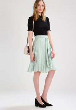 Samsøe Samsøe NELLI - Basic T-shirt - Black -Samsøe Sales Store aa559700856c40c698423180dba2d136