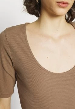 Samsøe Samsøe ALEXO - Basic T-shirt - Caribou -Samsøe Sales Store ac0b9668fbe44015832f50cc9a5f663d