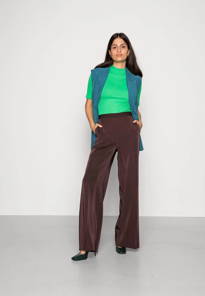 Samsøe Samsøe COLLOT TROUSERS - Trousers - Chocolate Plum 4 Samsøe Samsøe COLLOT TROUSERS - Trousers - Chocolate Plum - Image 2