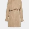 Samsøe Samsøe LIZ DRESS - Shirt Dress - Elmwood -Samsøe Sales Store b70738b323e84614b4809a43499e7d14