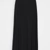 Samsøe Samsøe FRIDOLINE SKIRT - A-line Skirt - Black -Samsøe Sales Store bd0ac5de94434f2aaff0d30d304a06a1
