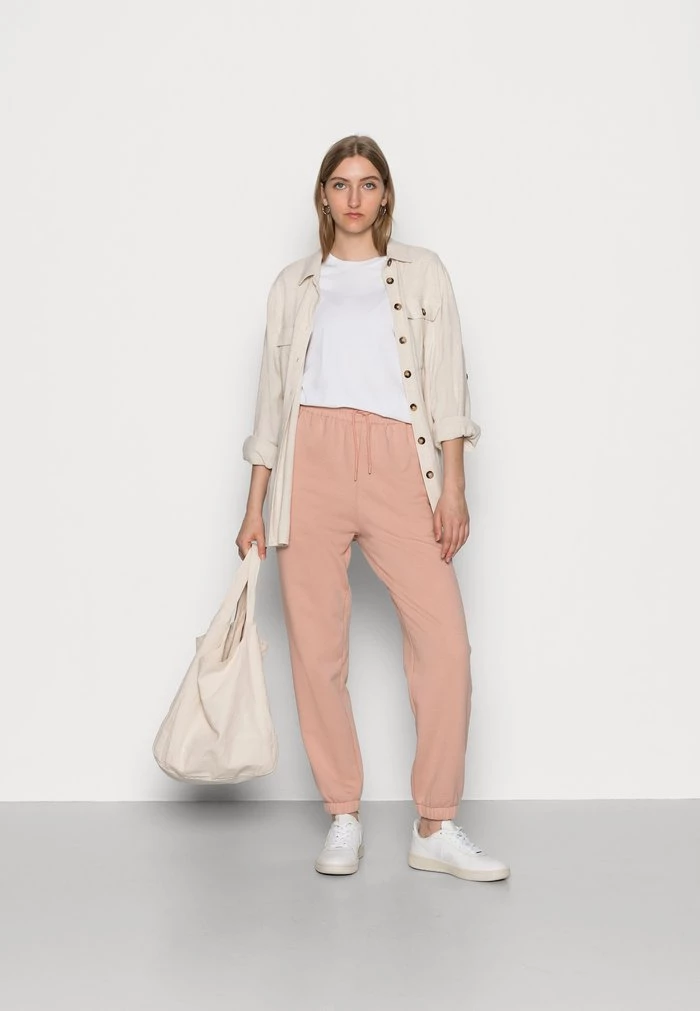 Samsøe Samsøe CARMEN TROUSERS - Tracksuit Bottoms - Mahogany Rose 4 Samsøe Samsøe CARMEN TROUSERS - Tracksuit Bottoms - Mahogany Rose - Image 2