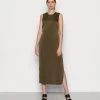 Samsøe Samsøe CILLA DRESS - Day Dress - Dark Olive -Samsøe Sales Store c138dfd7e9774370841867c2a8290f2b