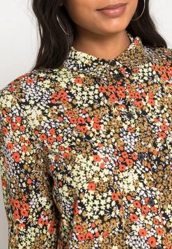 Samsøe Samsøe MILLY SHIRT - Button-down Blouse - Dreamy Daiquiri -Samsøe Sales Store c7a72309681644ea9a9e8a8da592a78f