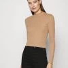 Samsøe Samsøe NELLI - Long Sleeved Top - Camel Brown -Samsøe Sales Store c908ff221e1147cba12170757d9a1579