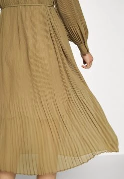 Samsøe Samsøe SORAYA 11185 - Day Dress - Gothic Olive -Samsøe Sales Store cb19f108bfce4231b28bbbeeab593d94