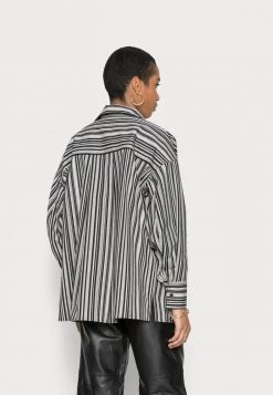 Samsøe Samsøe ARIELLA - Button-down Blouse - Black -Samsøe Sales Store d3b681df10d645398db260ee0fe552a8