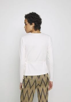 Samsøe Samsøe SARAIWRAP - Long Sleeved Top - Clear Cream 10 Samsøe Samsøe SARAIWRAP - Long Sleeved Top - Clear Cream -Samsøe Sales Store d76ce5c9db20400e9ac97ec5a1e3f70f