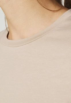 Samsøe Samsøe ESTER - Basic T-shirt - Humus -Samsøe Sales Store dc93607fd0354e068ad0162b04946bb3