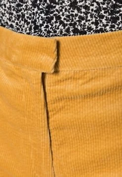 Samsøe Samsøe COLLOT TROUSERS - Trousers - Ochre -Samsøe Sales Store dcd558276a414975b9d48b0b04da806d