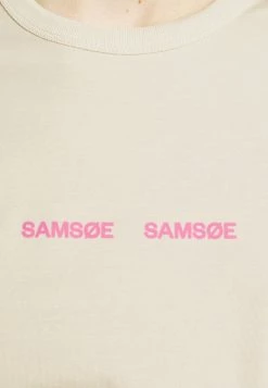 Samsøe Samsøe VIGDIS - Print T-shirt - Brown Rice 13 Samsøe Samsøe VIGDIS - Print T-shirt - Brown Rice -Samsøe Sales Store e45efaa201af4756831d393ab7071502