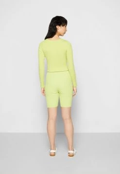 Samsøe Samsøe LUNA - Shorts - Daiquiri Green -Samsøe Sales Store ea30ce1cc88e4b15bdf6884617b0d614