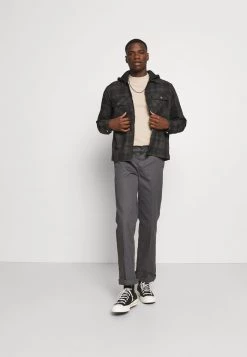 Samsøe Samsøe NORSBRO - Basic T-shirt - Humus -Samsøe Sales Store eadd6a04c369483f83a5ba1234aa8ee0