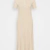 Samsøe Samsøe LUCY POLO DRESS - Jumper Dress - Brown Rice -Samsøe Sales Store f16063a6a7d6450ea3dc039edf51829b